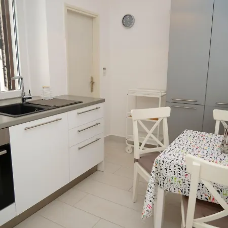 Apartmani Smilja Primosten Exterior photo