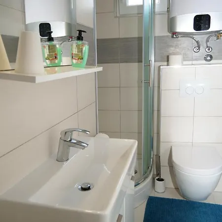 Apartmani Smilja Primosten Exterior photo